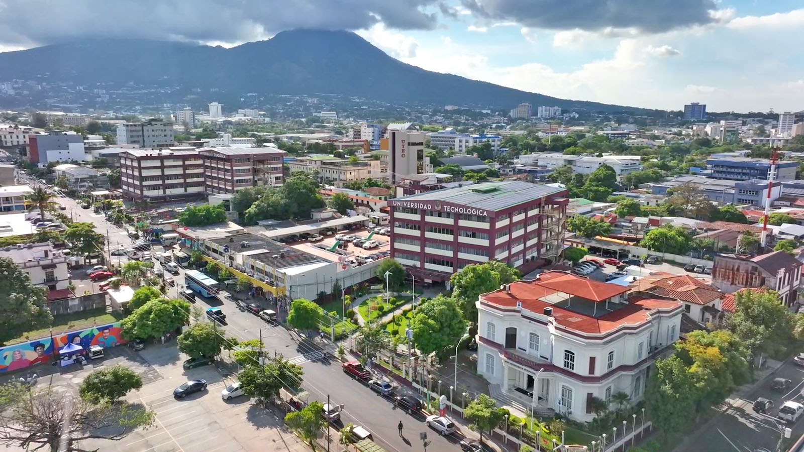 Campus 10